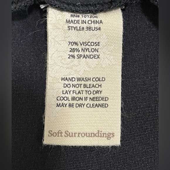 Soft Surroundings Stirrup Pull on Pants Black Size small petite - Picture 8 of 12